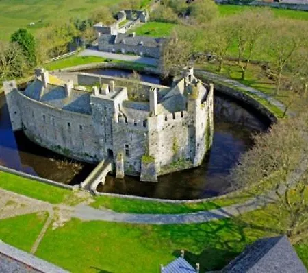 Les Embruns 펜션 Pirou